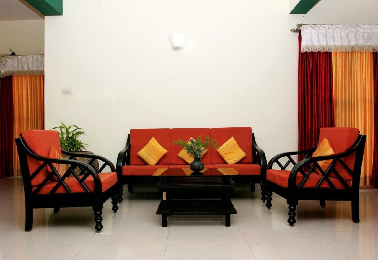 The Green Path Eco Hotel Bangalore Esterno foto