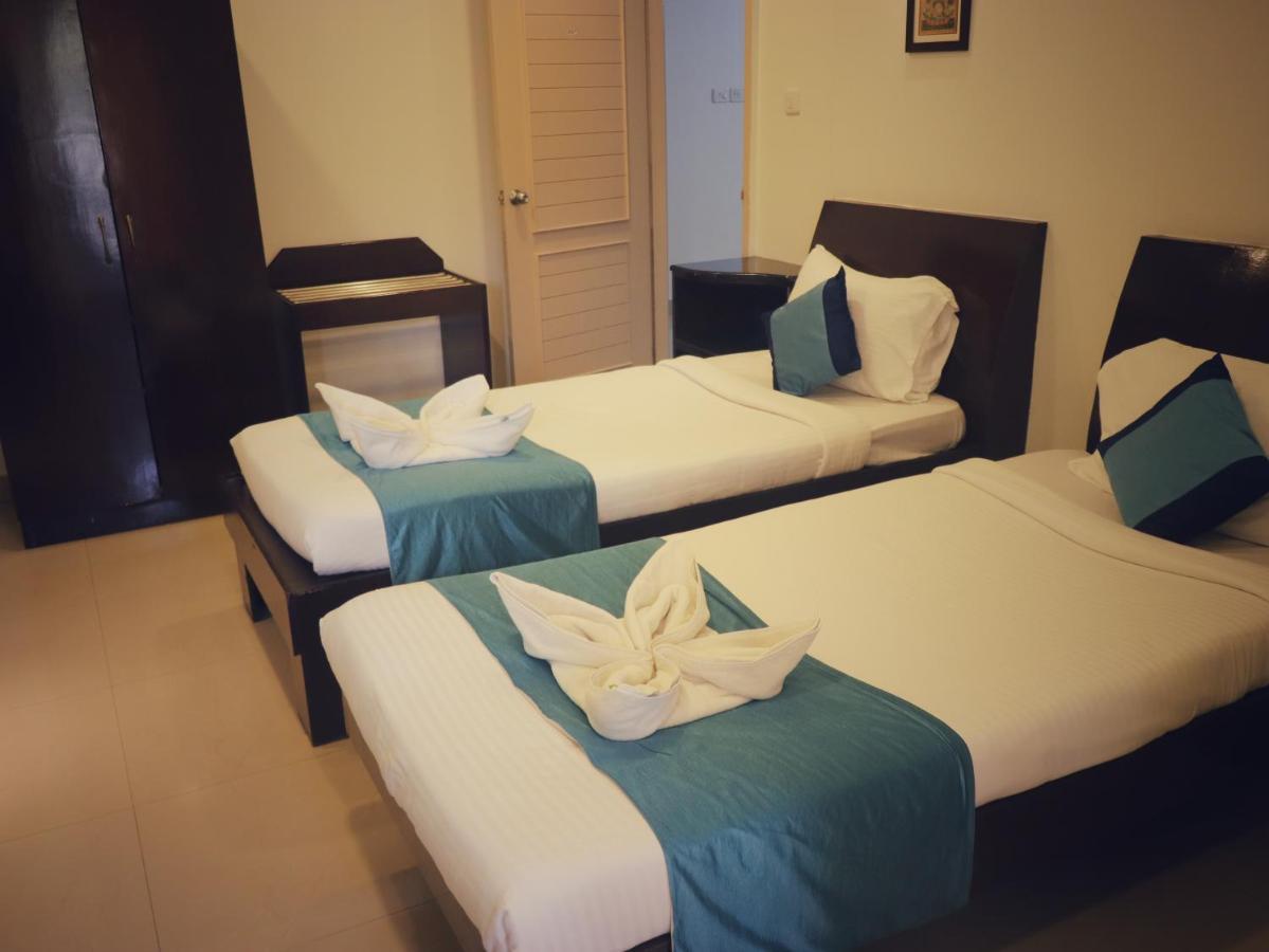 The Green Path Eco Hotel Bangalore Esterno foto